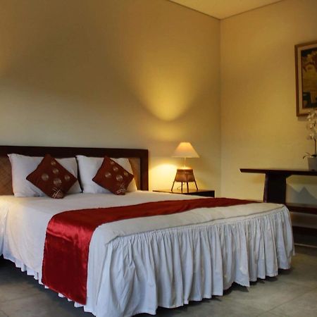 Pondok Alit Resort Seminyak Exterior foto