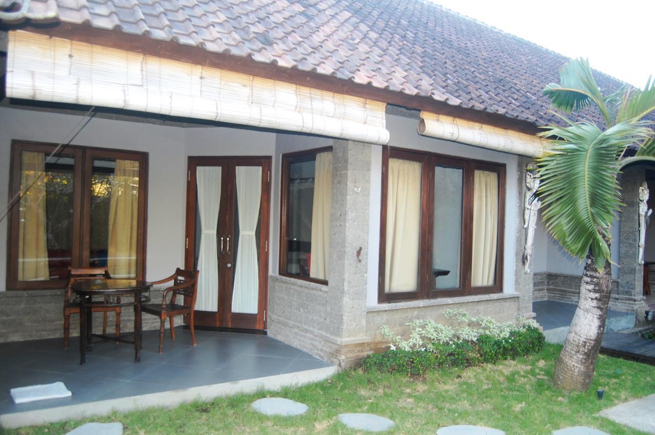 Pondok Alit Resort Seminyak Exterior foto