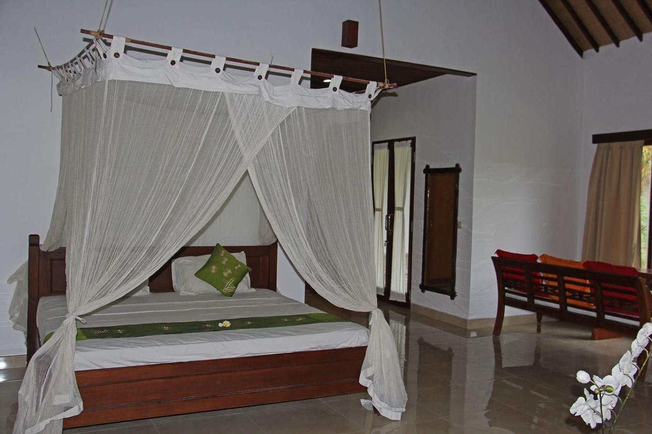 Pondok Alit Resort Seminyak Exterior foto