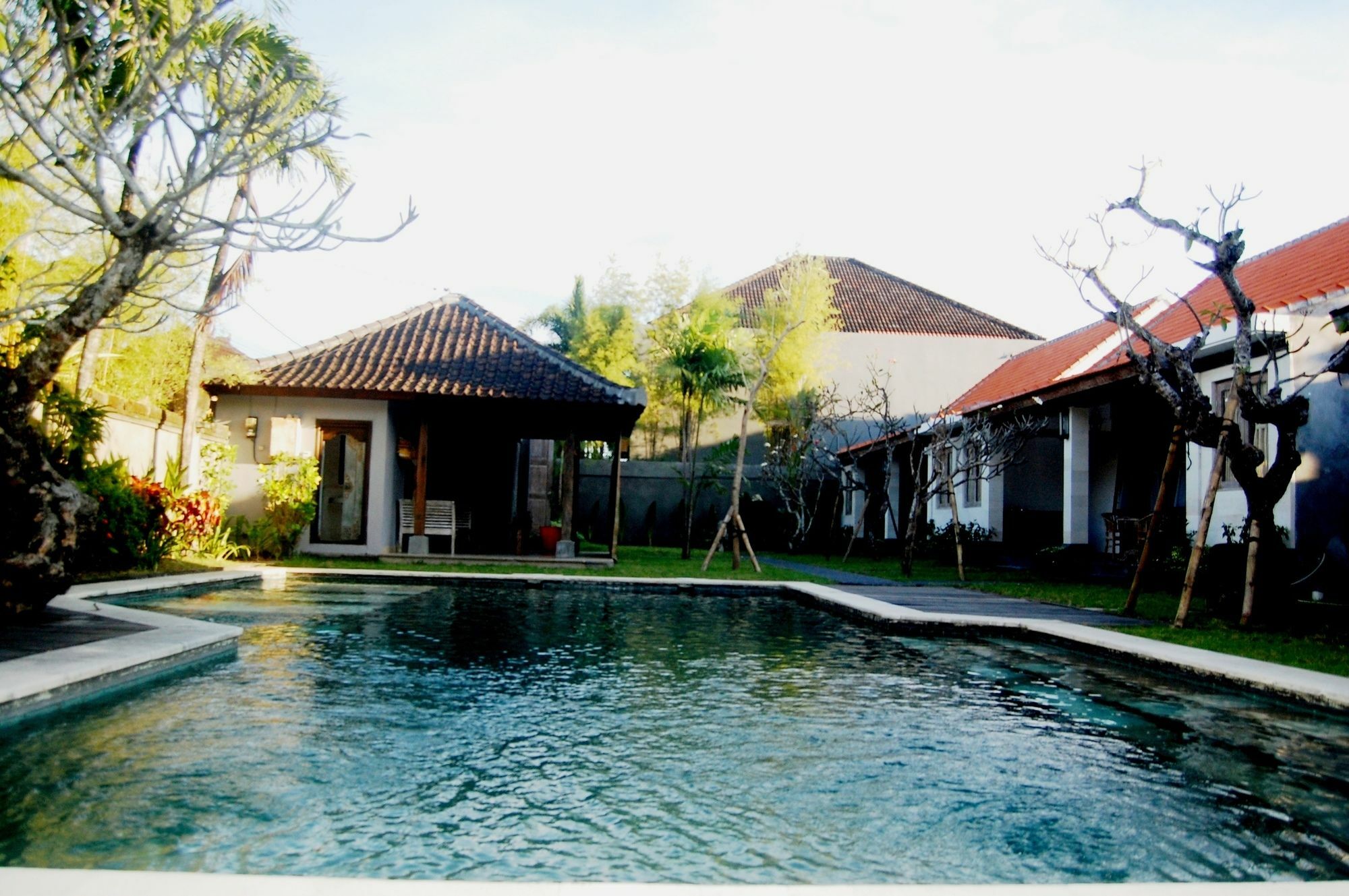 Pondok Alit Resort Seminyak Exterior foto