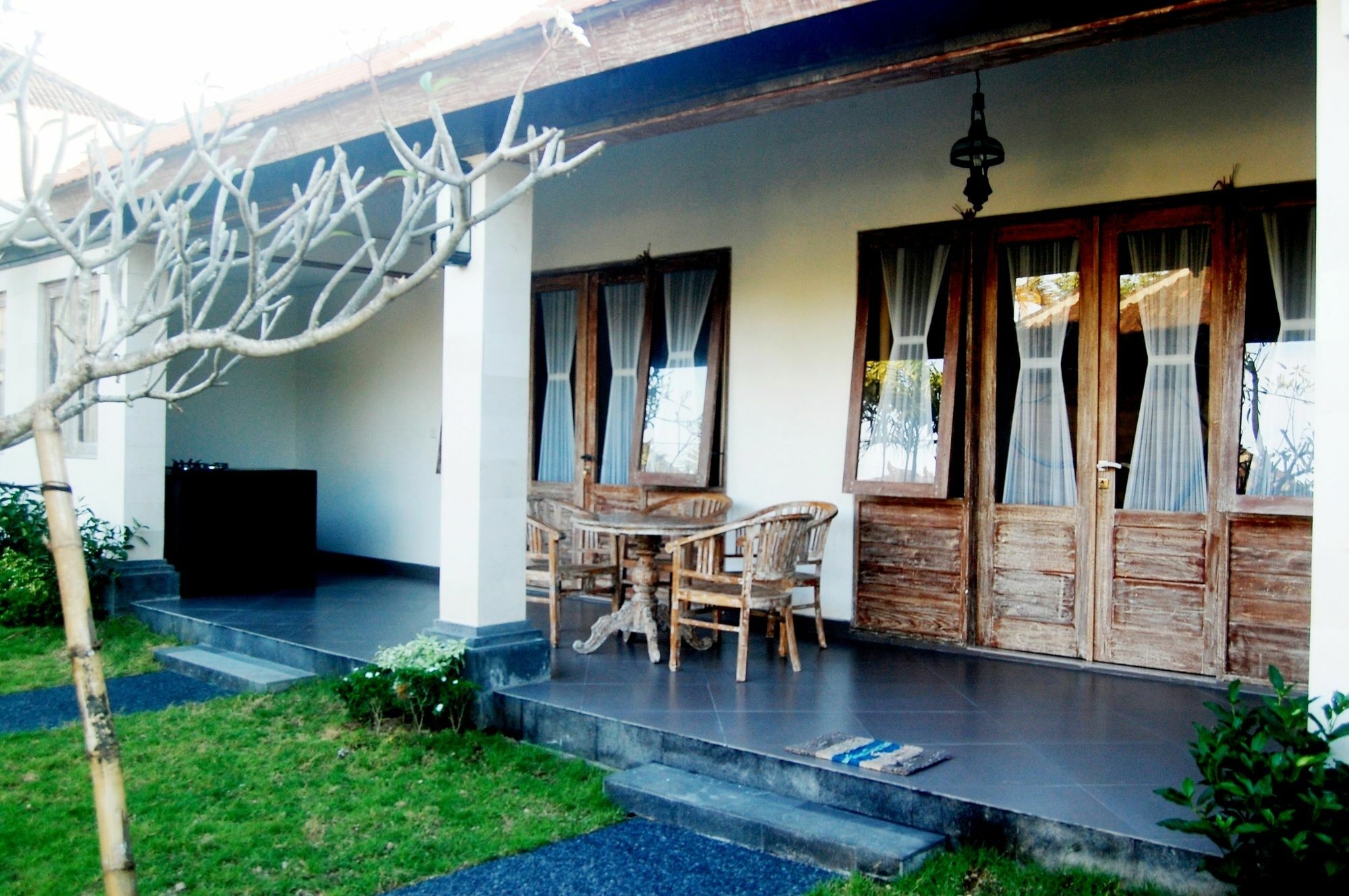 Pondok Alit Resort Seminyak Exterior foto